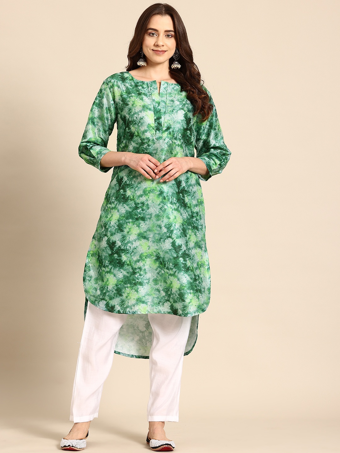 

Sayisha Ethnic Motifs Embroidered Sequinned Pure Silk Kurta with Trousers, Green