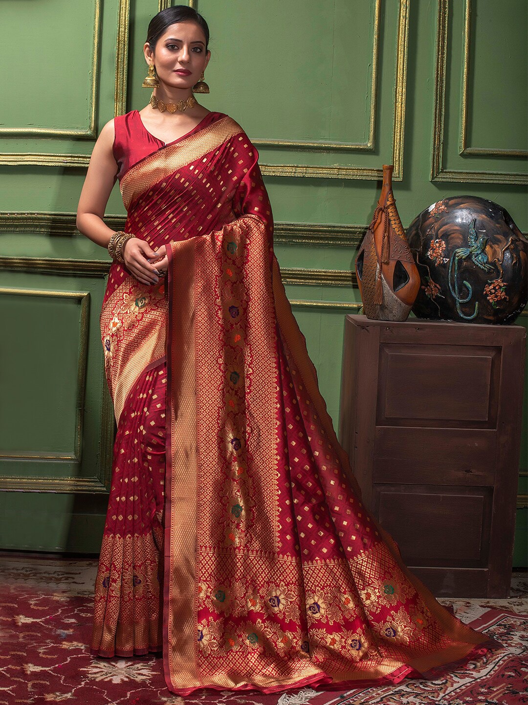 

Lilots Ethnic Motifs Woven Design Zari Kota Saree, Red