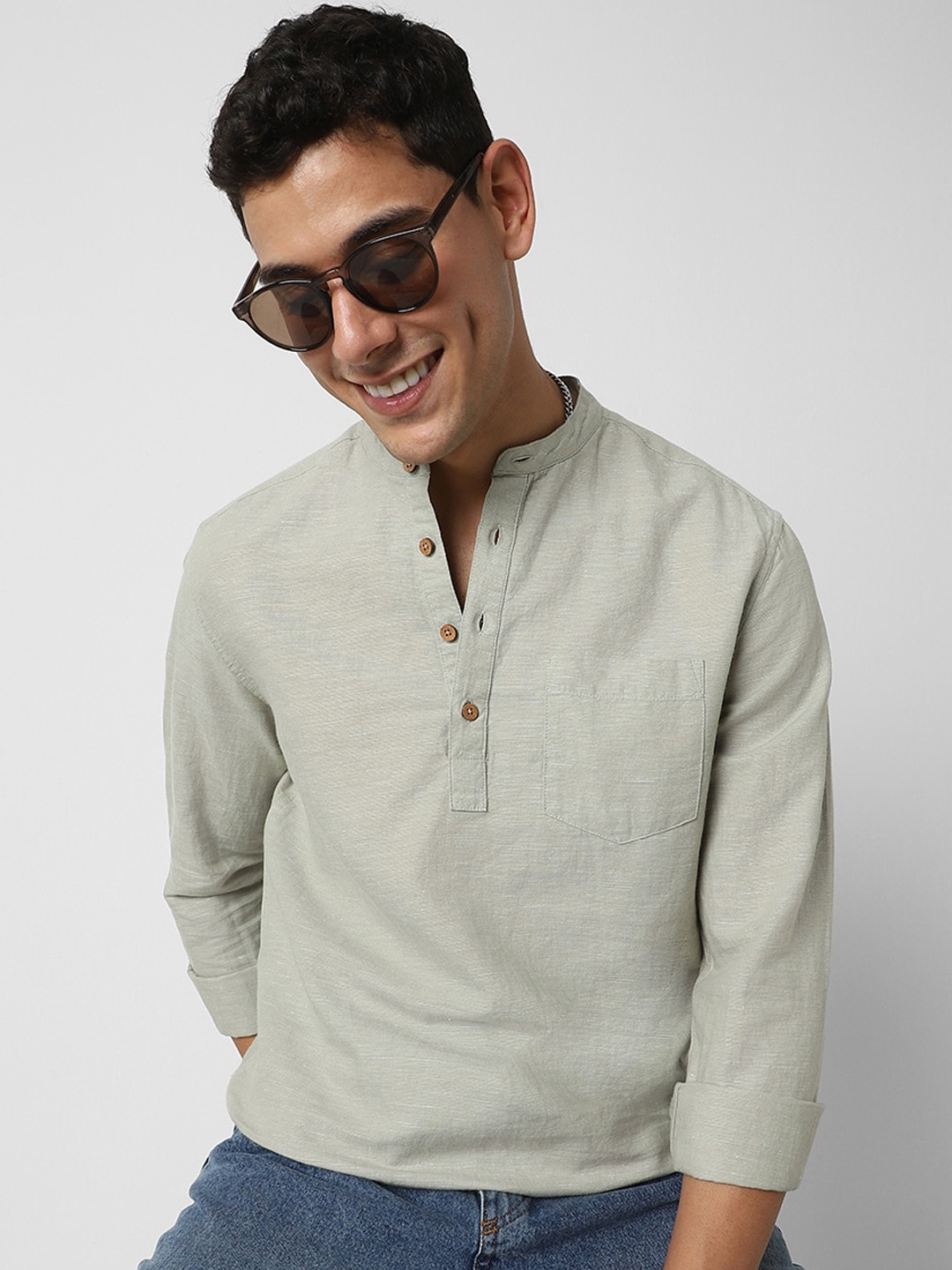 

VASTRADO Mandarin Collar Cotton Straight Kurta, Olive