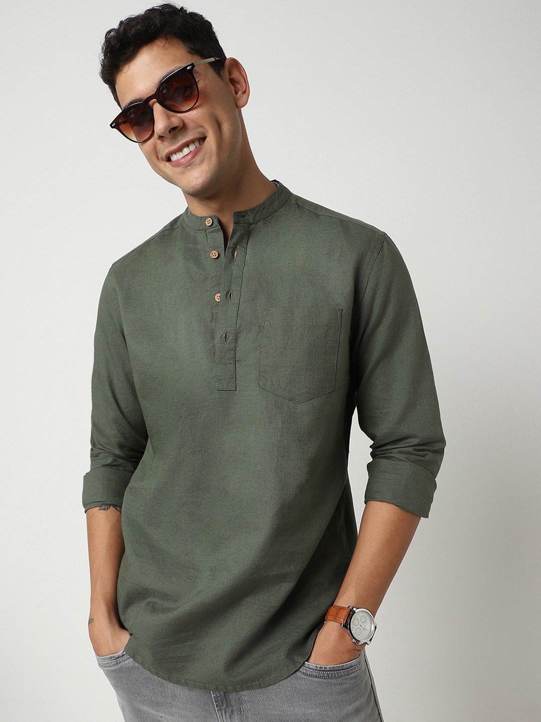 

VASTRADO Band Collar Straight Kurta, Olive