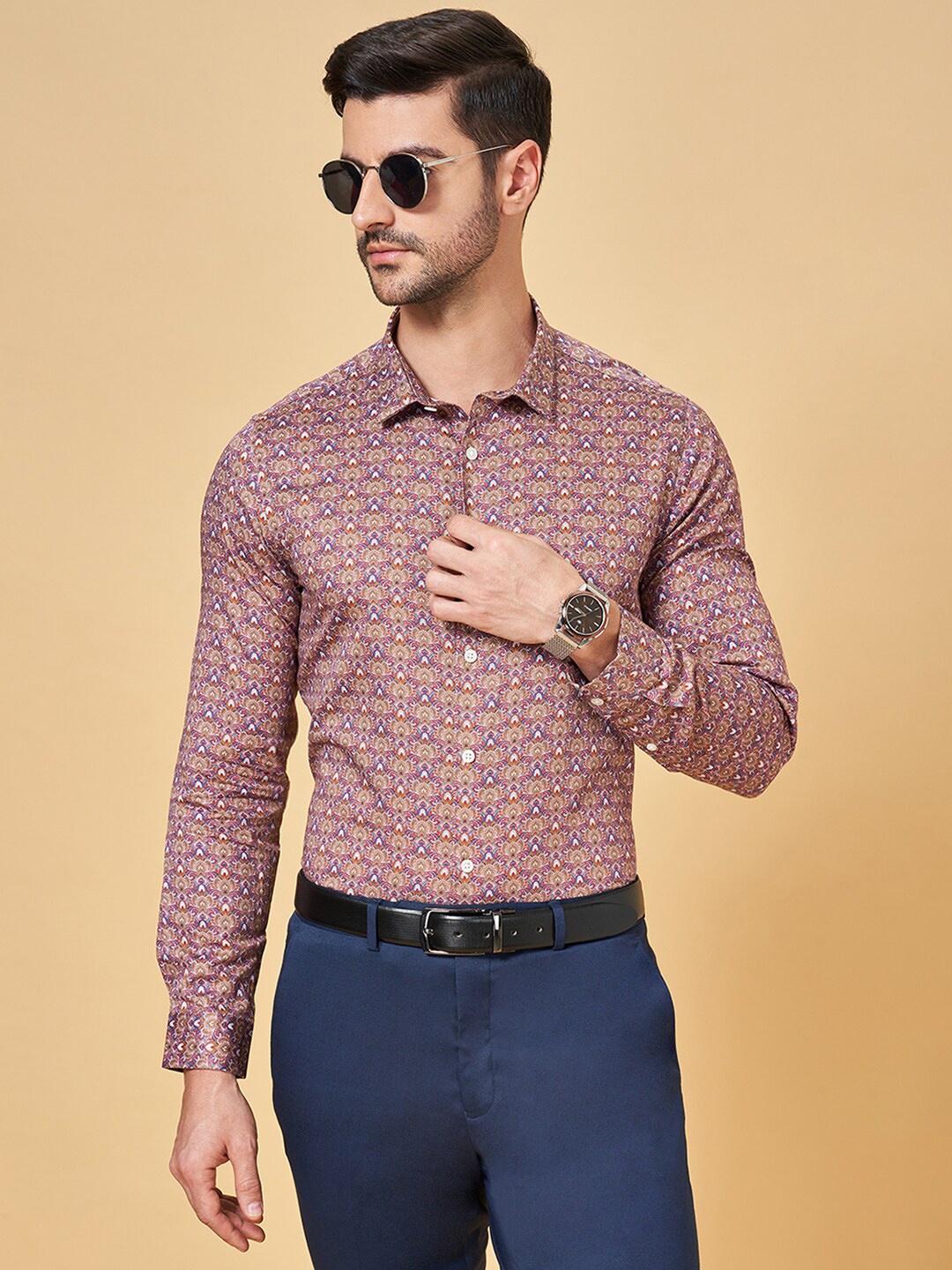 

Peregrine by Pantaloons Slim Fit Ethnic Motifs Printed Cotton Shirt, Maroon