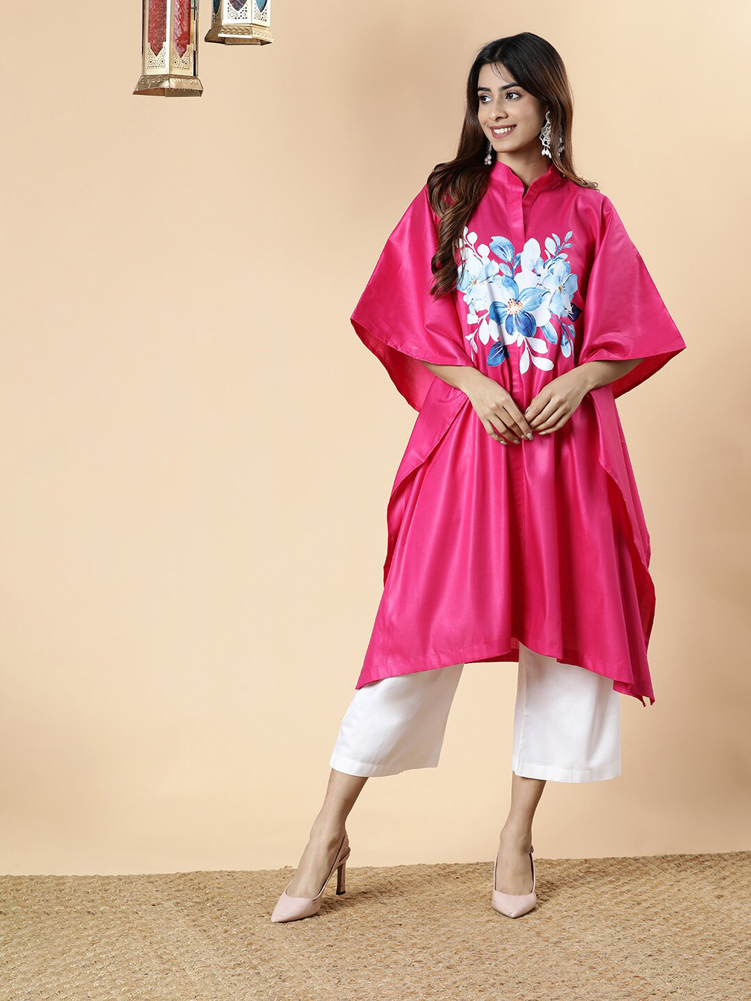 

LetsDressUp Floral Printed Flared Sleeves Floral Kaftan Kurta, Magenta