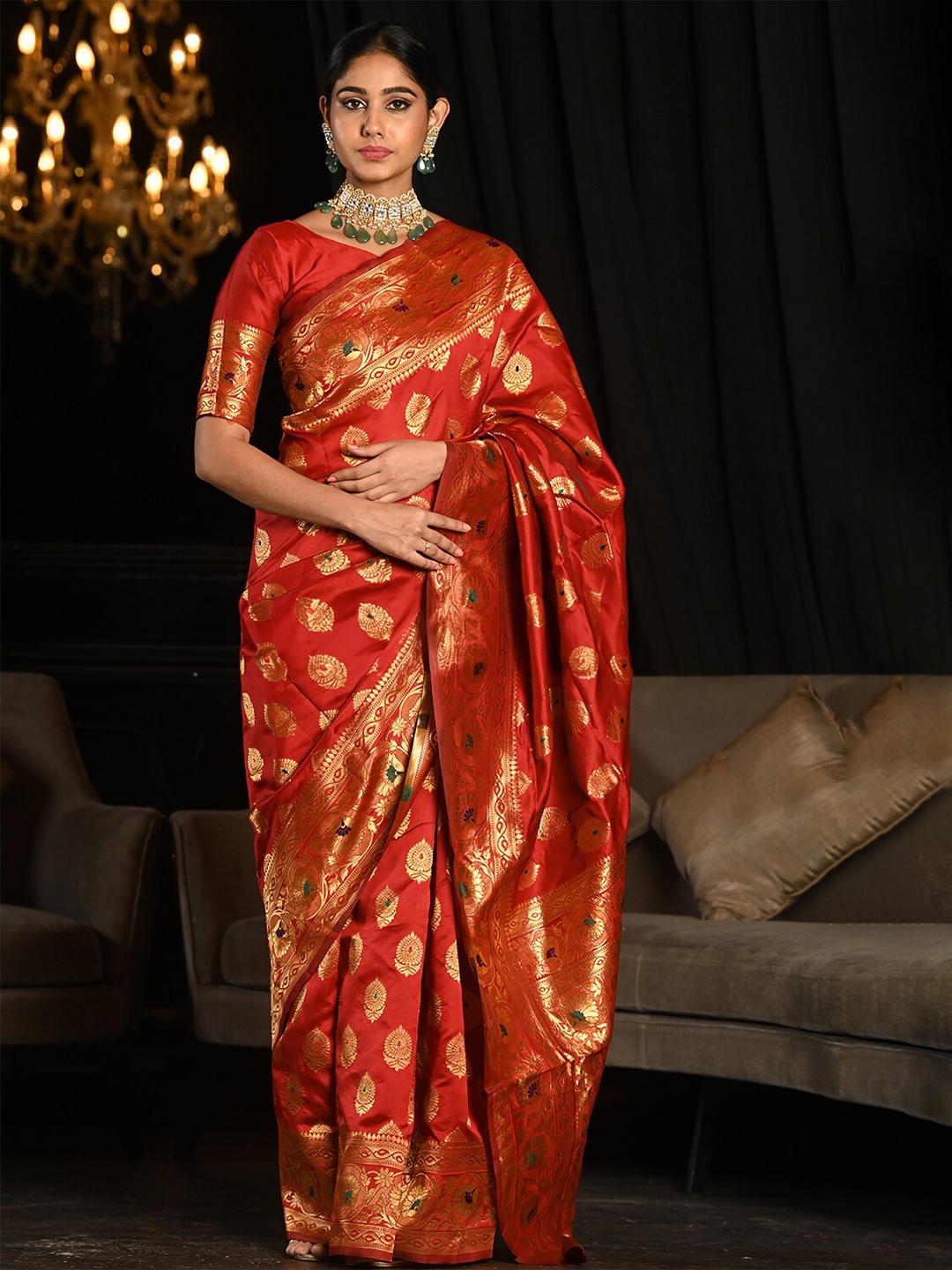 

KARAGIRI Ethnic Motifs Woven Design Zari Banarasi Saree, Red