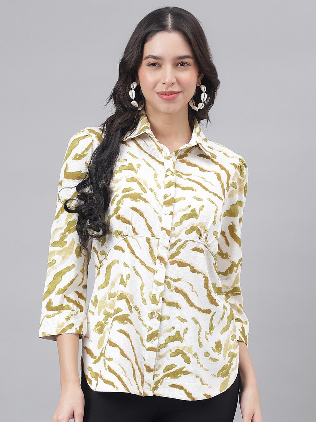 

Latin Quarters Abstract Printed Shirt Style Top, Green