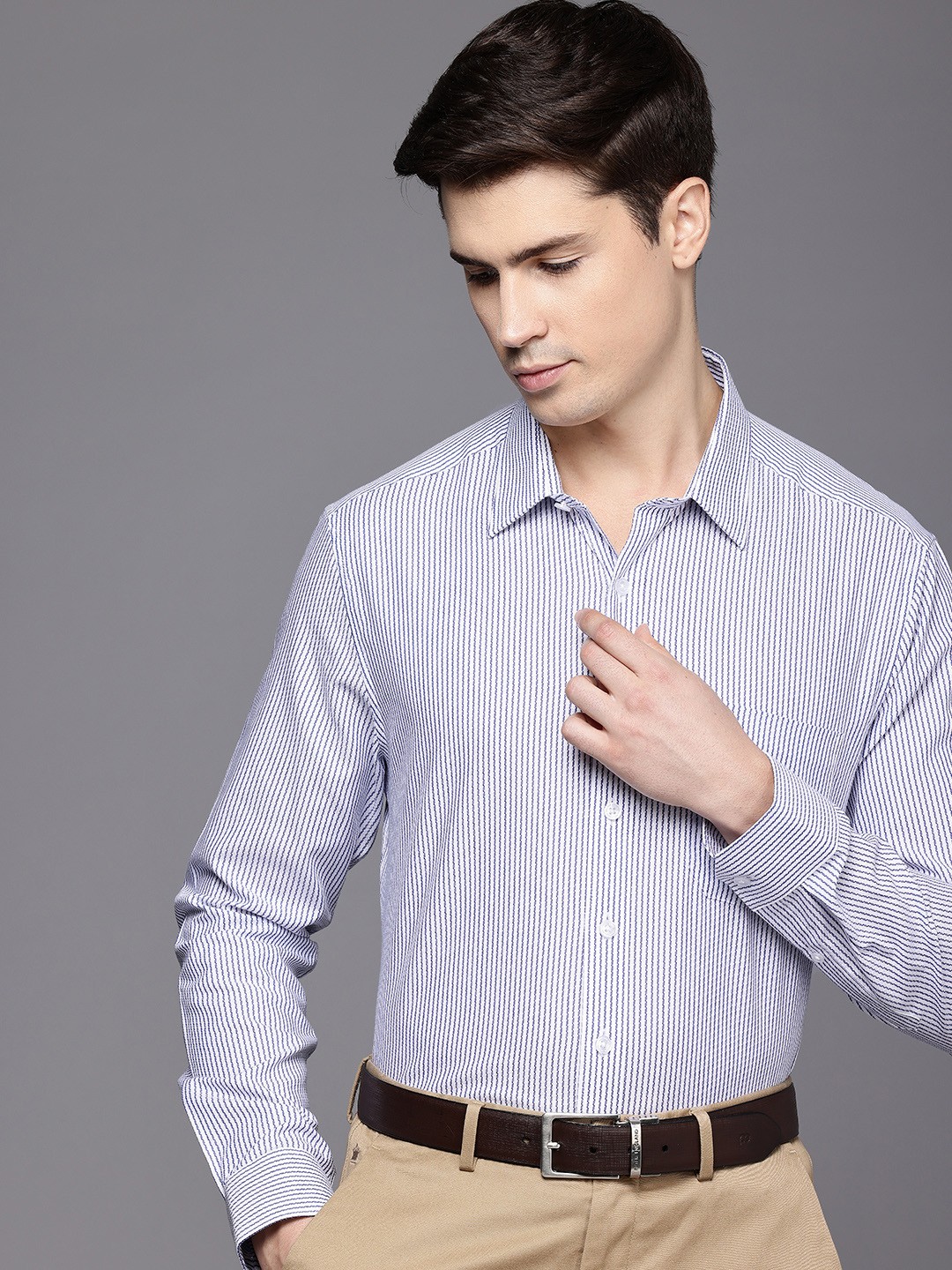 

Louis Philippe Men Slim Fit Pure Cotton Striped Formal Shirt, Blue