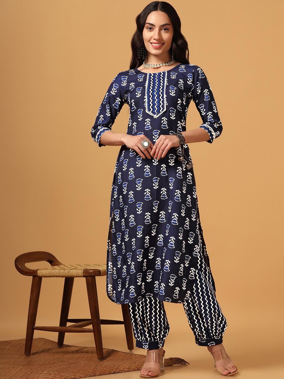

FASHION DREAM Ethnic Motifs Printed Cotton Slub Straight Kurta with Salwar, Blue