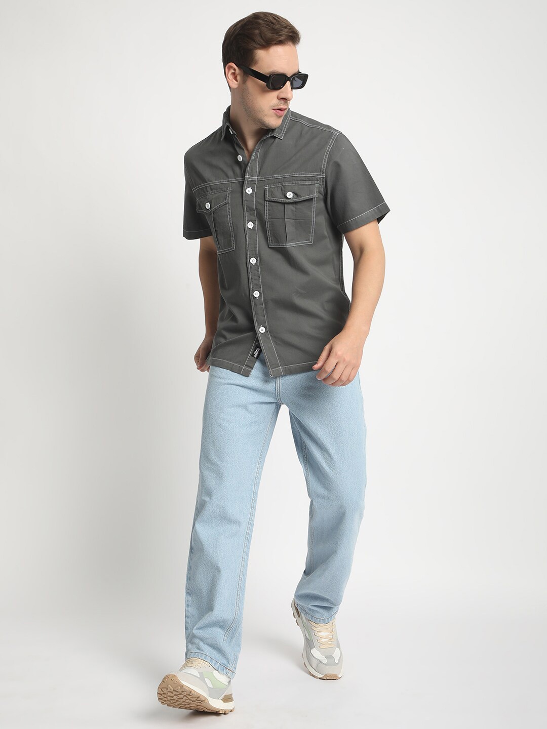 

The Roadster Lifestyle Co. Pure Cotton Relaxed-Fit Casual Shirt with Contrast Stitch, Grey