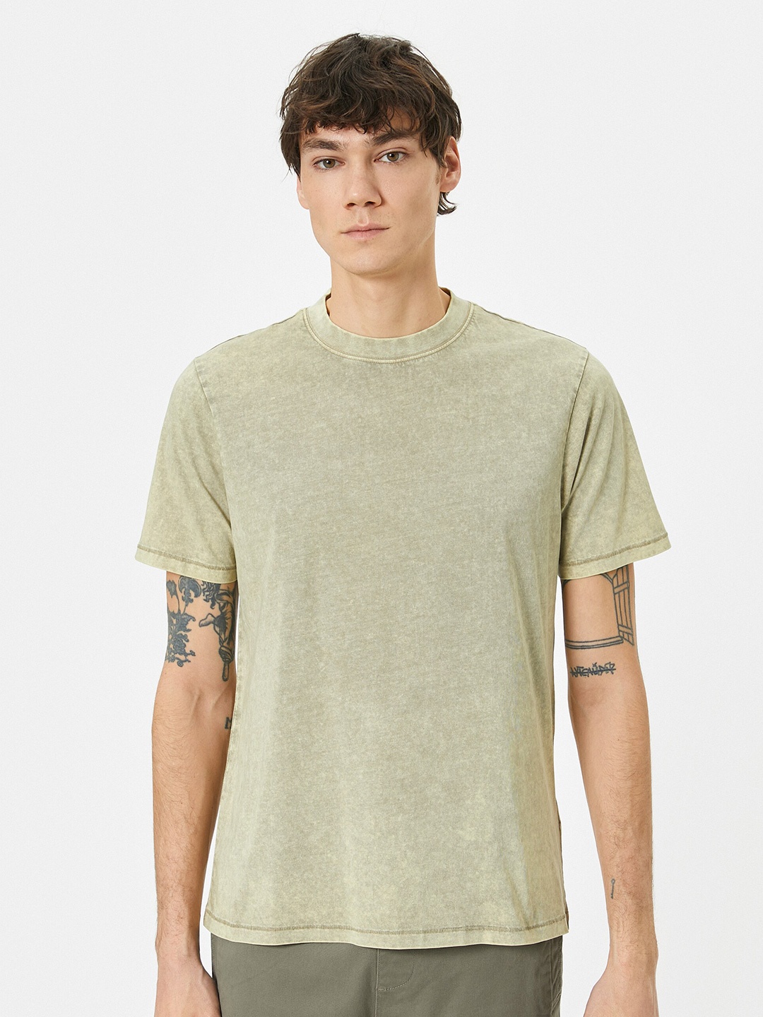 

Koton Round Neck Short Sleeves Cotton Regular Fit T-shirt, Khaki