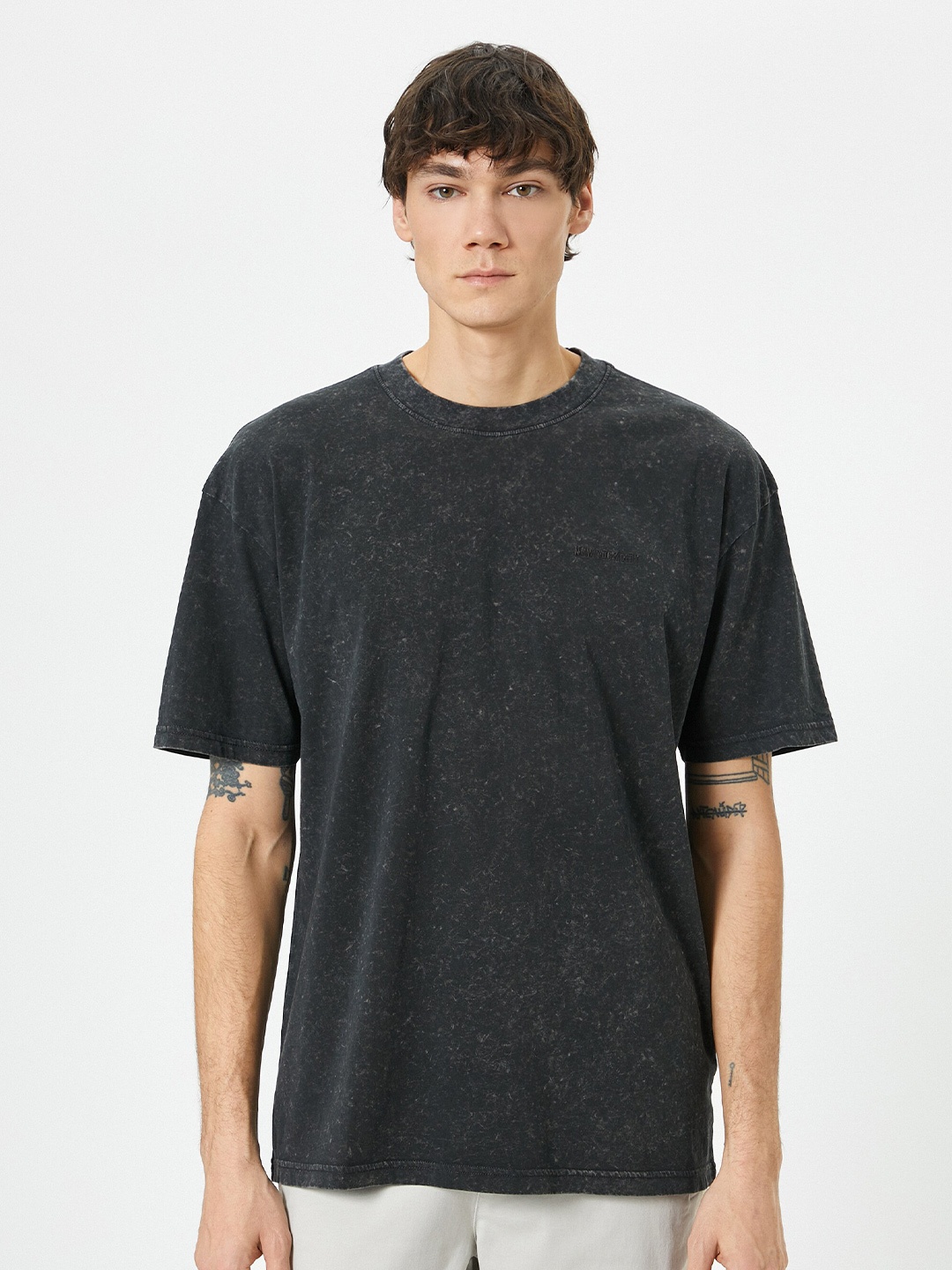 

Koton Round Neck Short Sleeves Cotton T-shirt, Grey