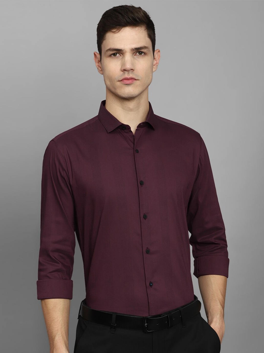 

Louis Philippe Sport Slim Fit Vertical Stripes Casual Shirt, Maroon