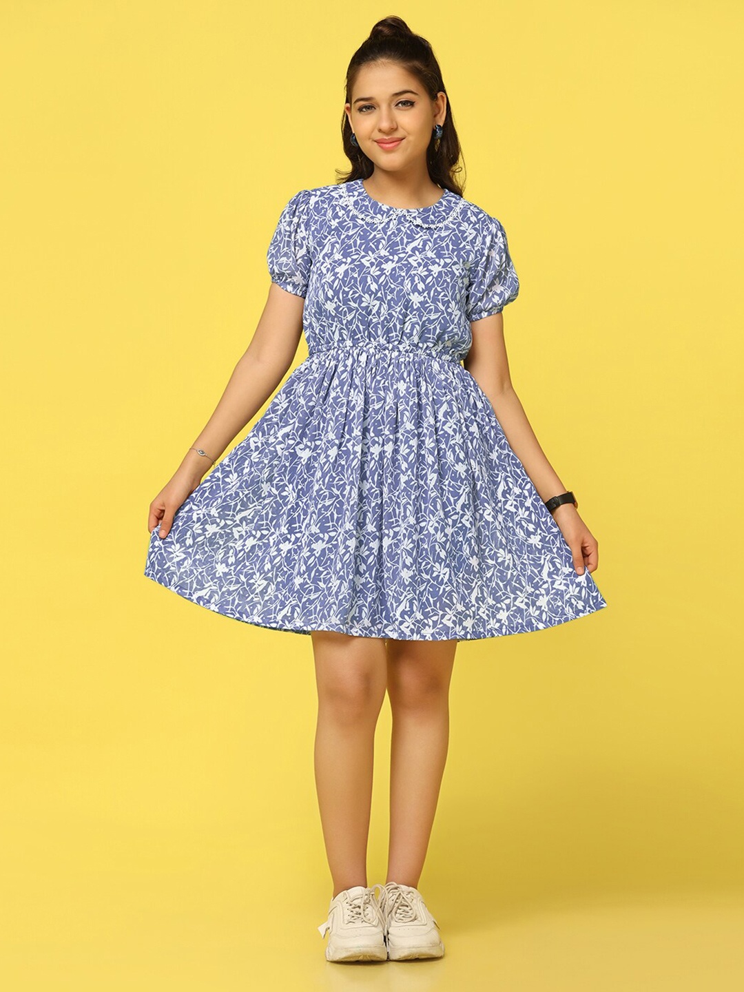 

FASHION DREAM Girls Floral Print Peter Pan Collar Puff Sleeves Chiffon Fit & Flare Dress, Blue