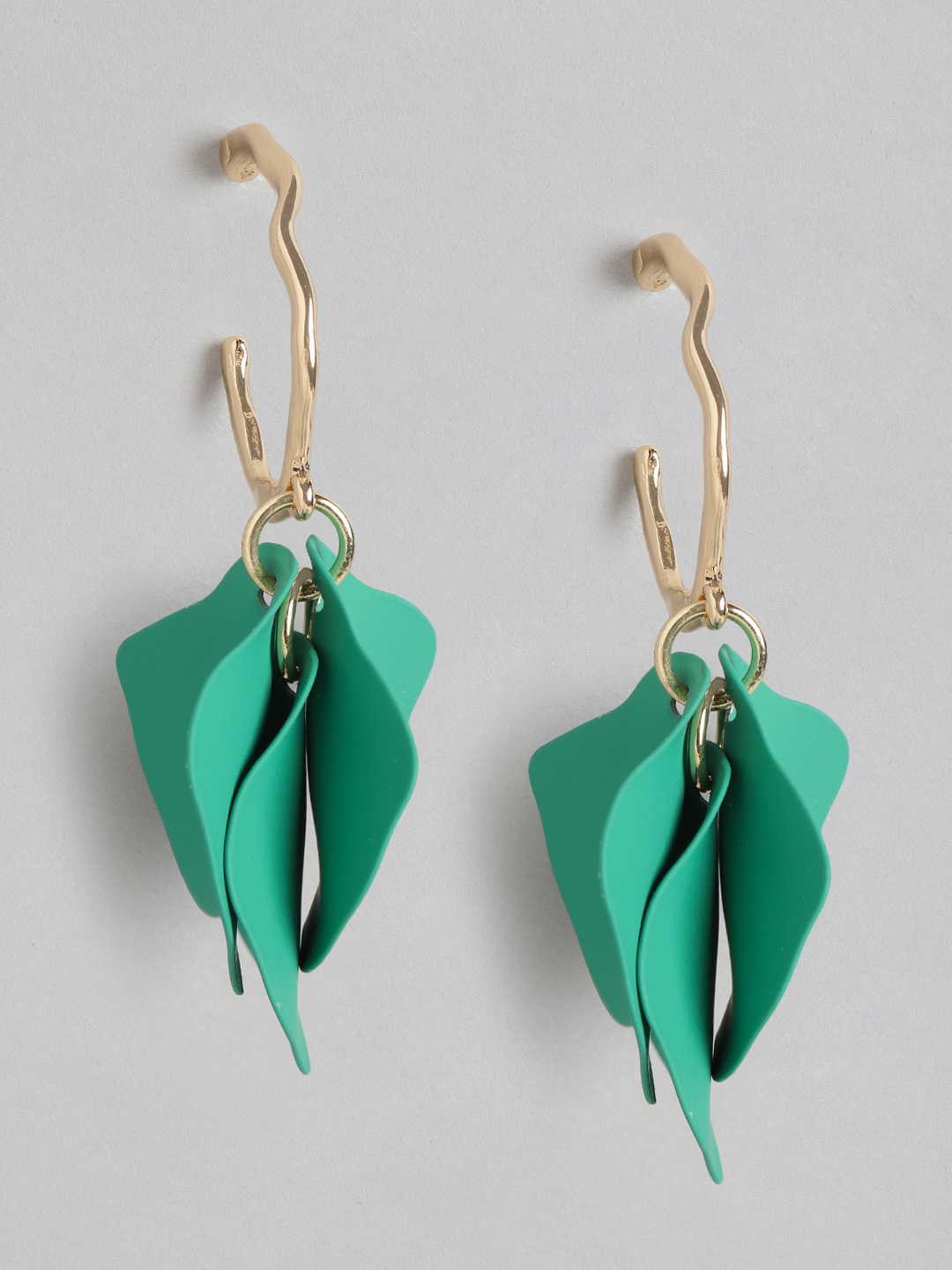 

Forever New Women Gold-Plated Leaf Shaped Drop Earrings, Green