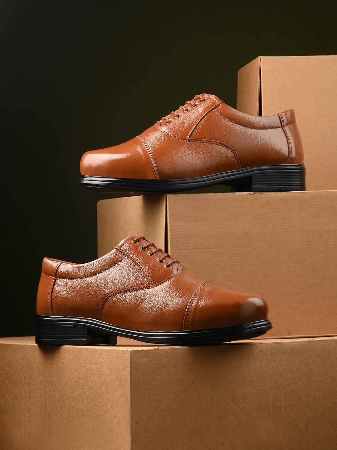 

SERVER Men Leather Formal Lace-up Oxford, Tan