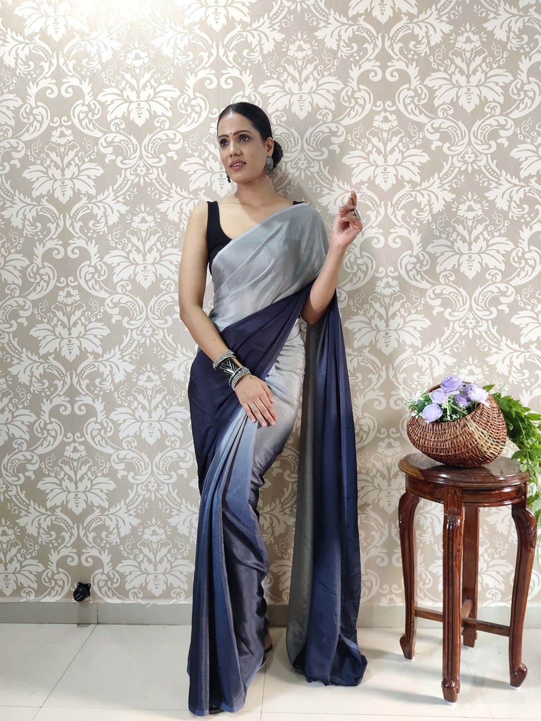 

ZILVIRA Ombre Ready to Wear Saree, Navy blue