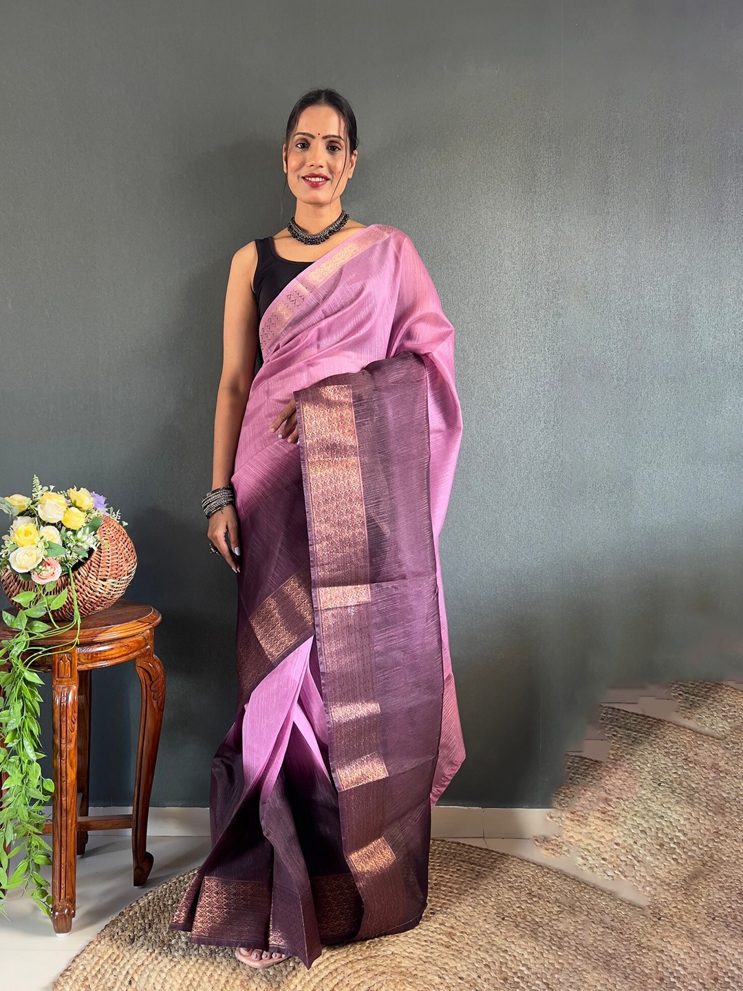 

ZILVIRA Ombre Soft Cotton Zari Ready to Wear Saree, Pink