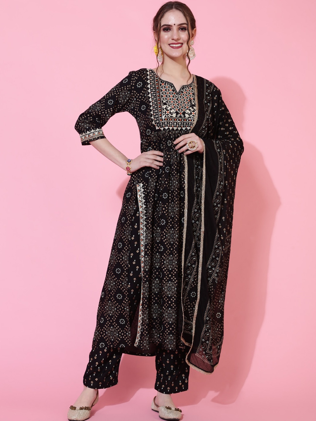 

GULMOHAR JAIPUR Floral Printed Straight Sequinned Kurta with Trousers & Dupatta, Black