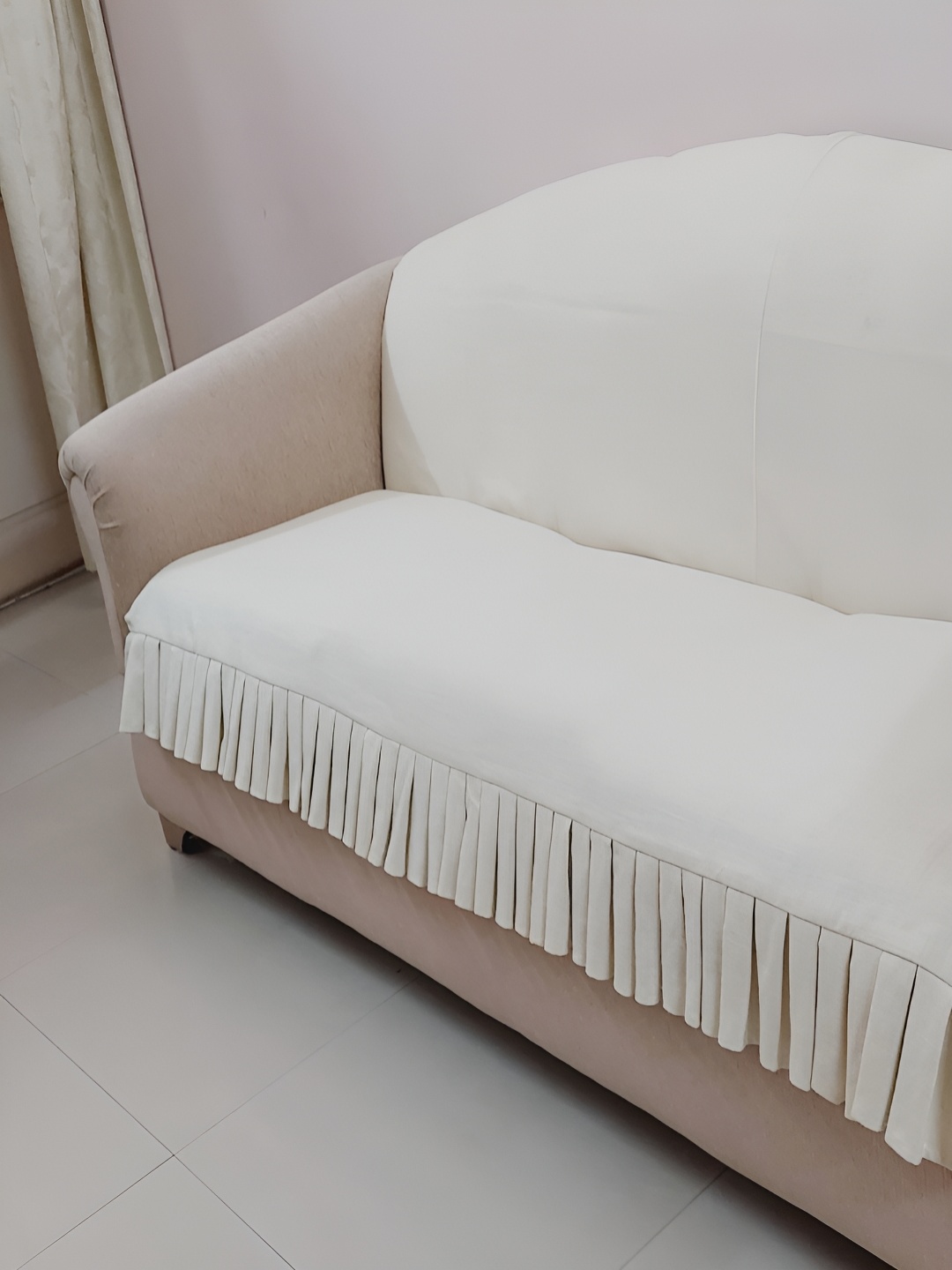 

THROWPILLOW Off White Anti Slip Pleated Sofa Cover