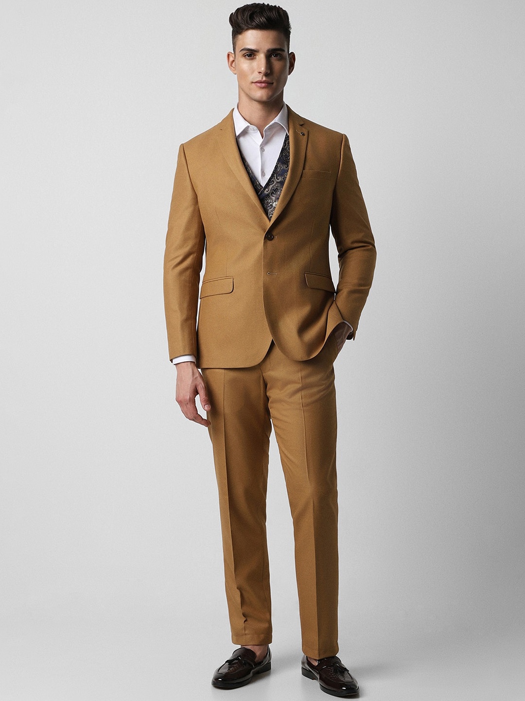 

Van Heusen Textured Slim Fit Single-Breasted Three-Piece Party Suit, Brown