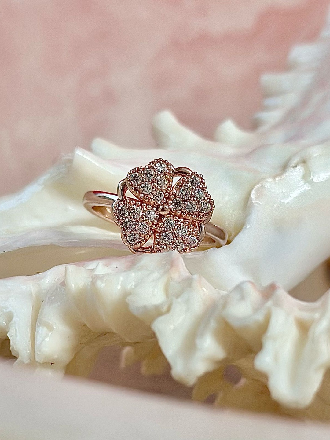 

RARE1STUDIO Rose Gold Plated Cubic Zirconia Studded Floral Shaped Ring