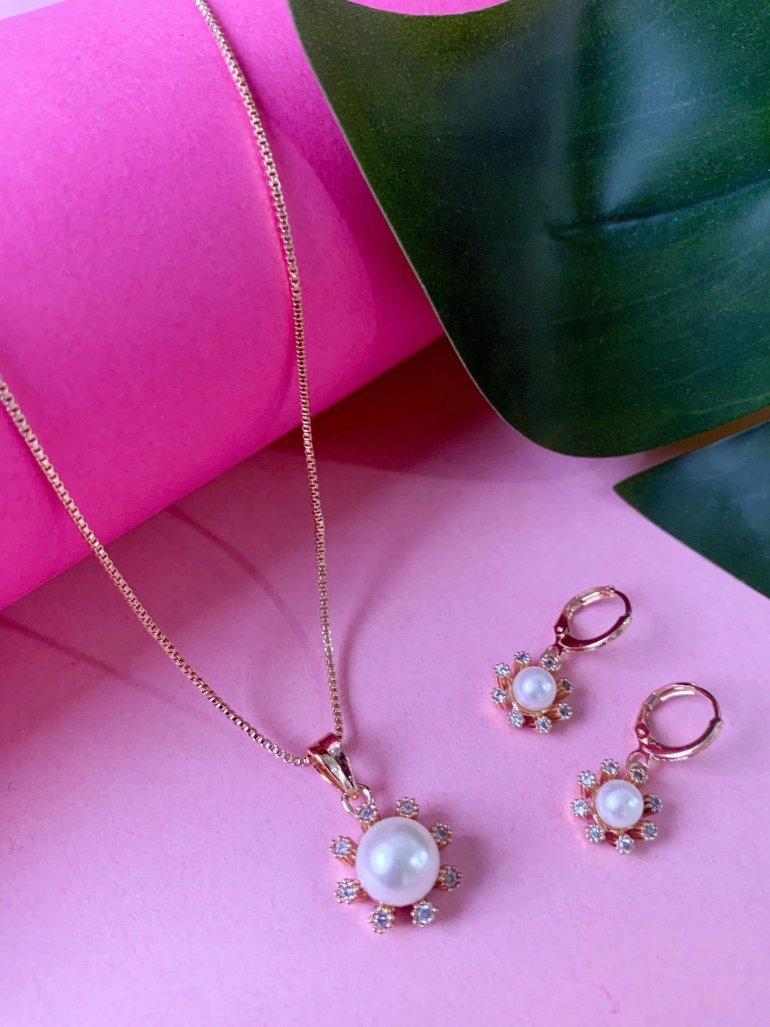

I Jewels Rose Gold-plated CZ & AD Studded Jewellery Set