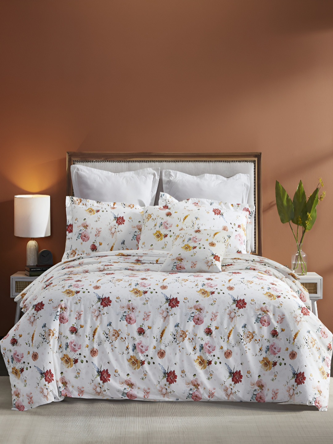 

HOUMN White and Red Floral Printed Cotton Duvet Cover