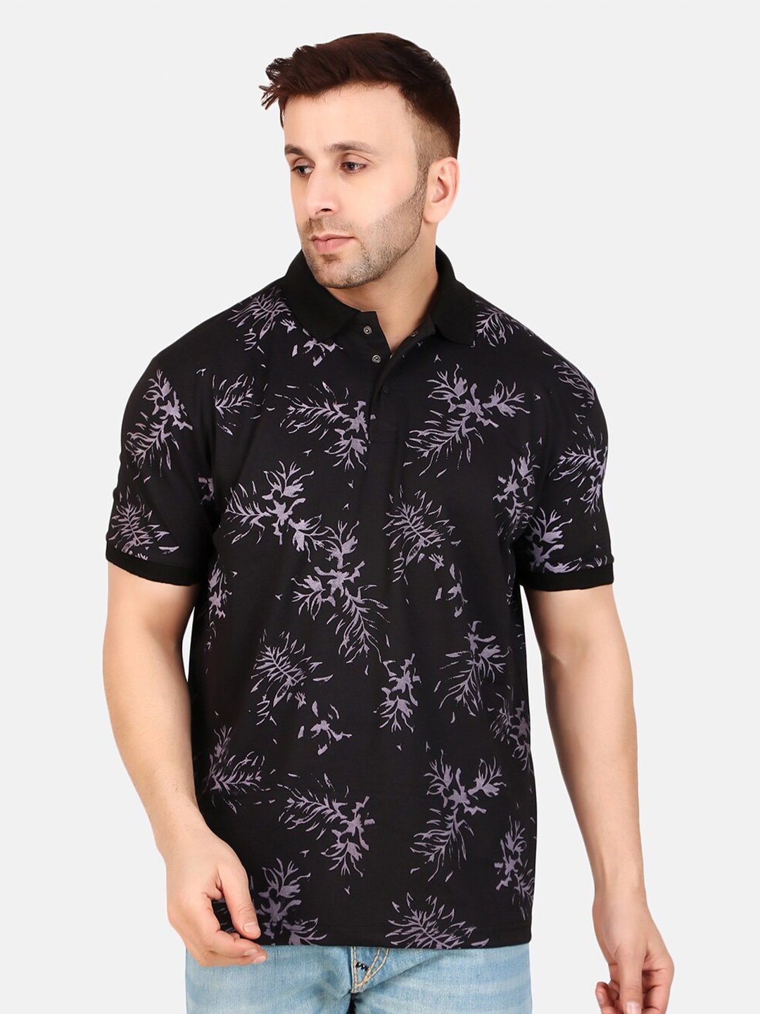 

WELL QUALITY Printed Polo Collar T-shirt, Black