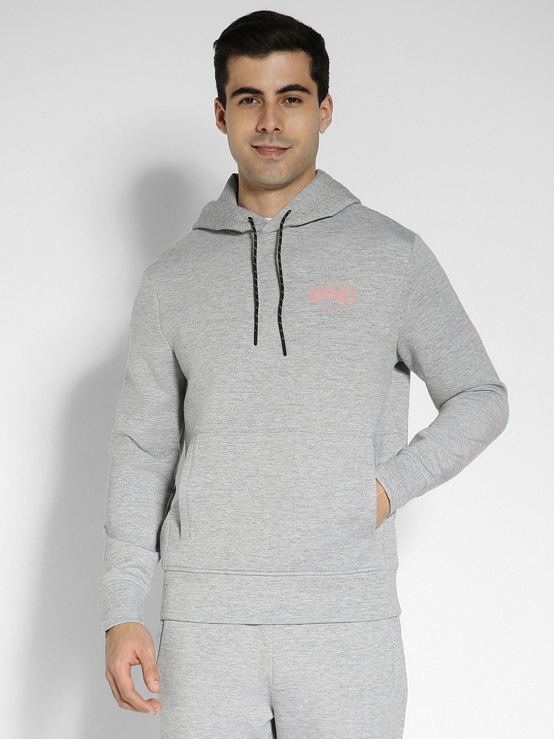 

AMERICAN EAGLE OUTFITTERS Hooded Sweatshirt, Grey
