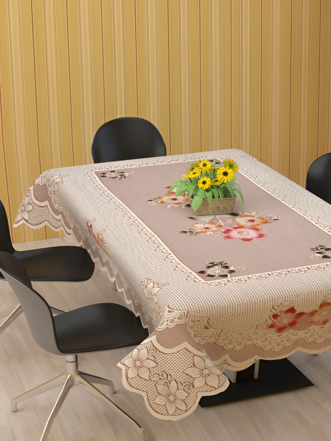 

BIGGER FISH Beige Floral Printed Cotton 6-Seater Table Cover