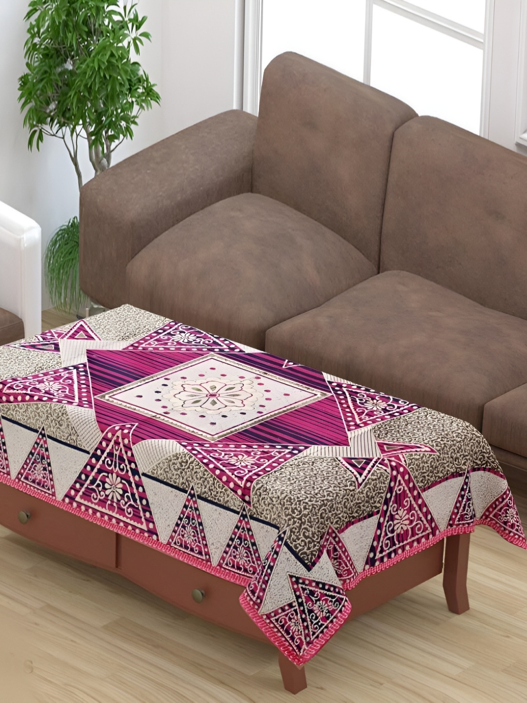 

BIGGER FISH Pink Ethnic Motifs Rectangular Cotton 4-Seater Table Cover