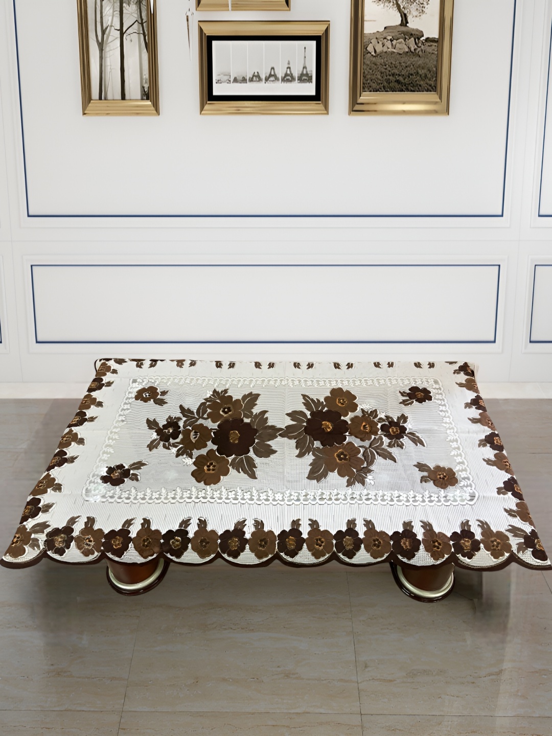 

BIGGER FISH Brown & White Cotton 4-Seater Table Cover