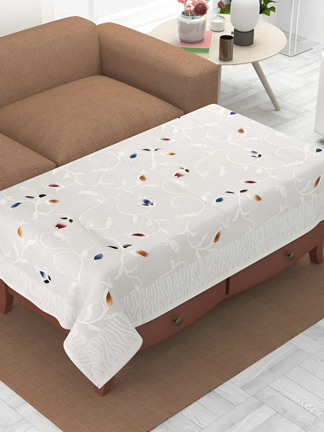 

BIGGER FISH White Floral Cotton Rectangular 8-Seater Table Cover