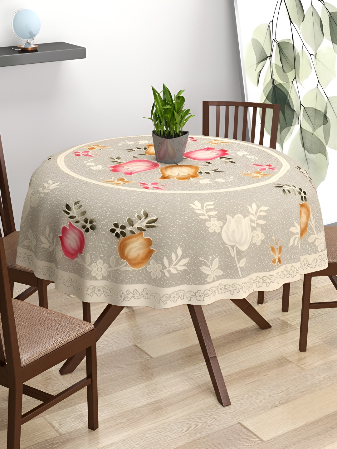 

BIGGER FISH Beige & Pink Floral Printed 6-Seater Table Cover