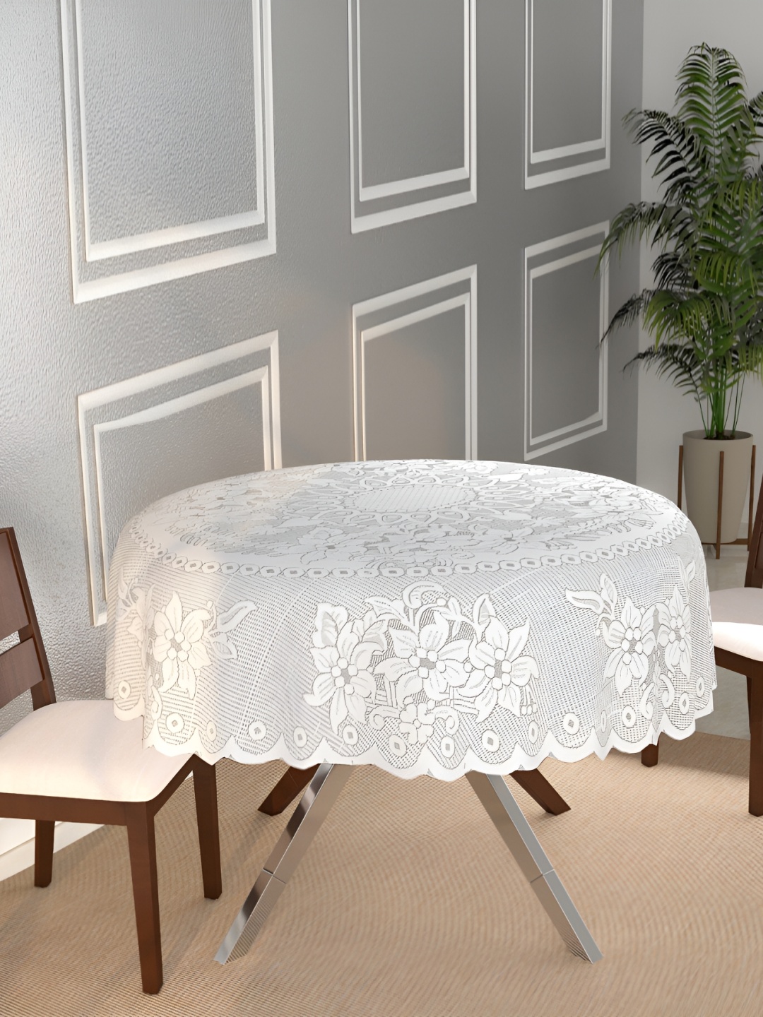 

BIGGER FISH White Floral Embroidered Cotton 6-Seater Table Cover