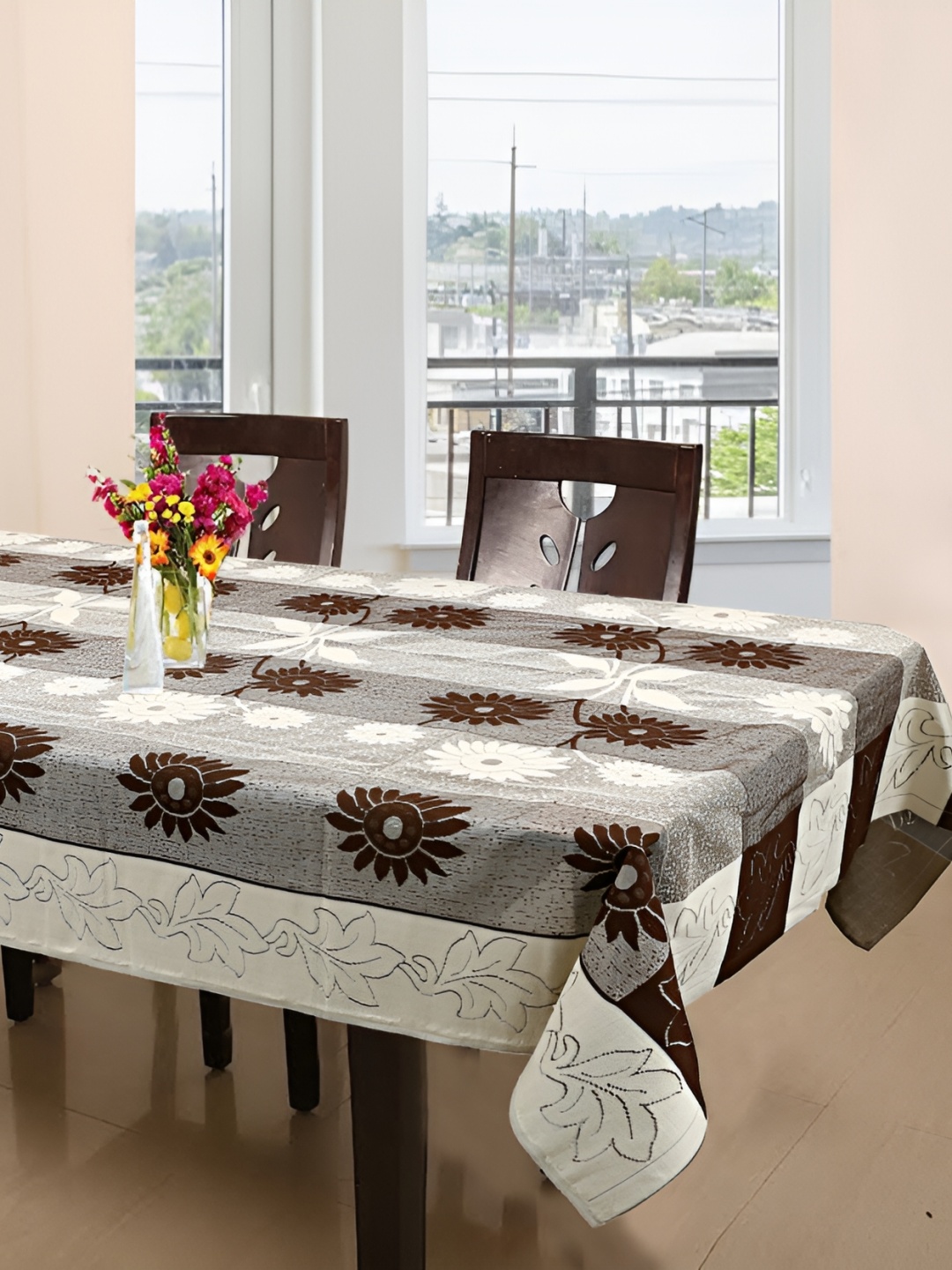 

BIGGER FISH Grey Floral Embroidered 6-Seater Table Cover