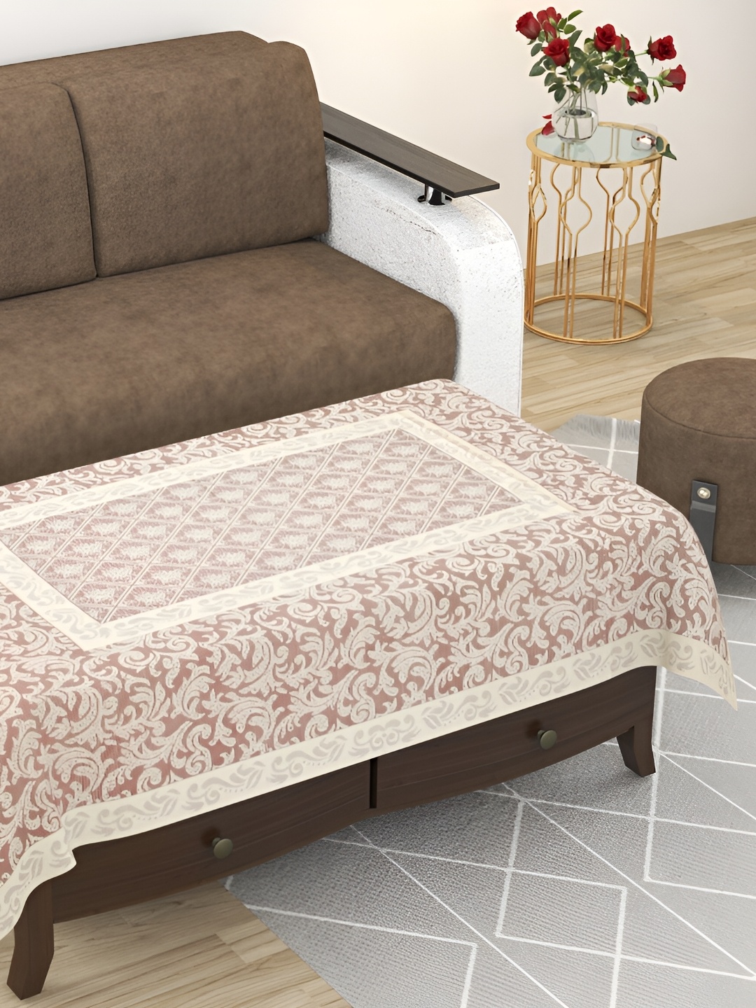 

BIGGER FISH Maroon Ethnic Motifs Silk 4-Seater Table Cover
