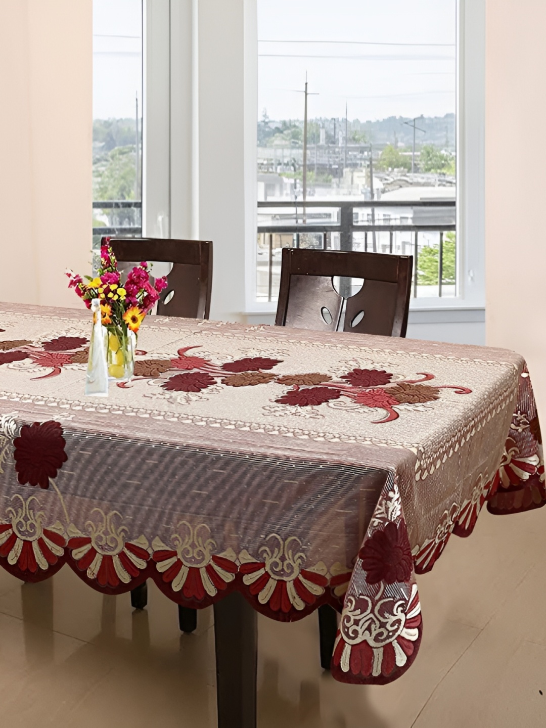 

BIGGER FISH Maroon & White Cotton 6-Seater Table Cover
