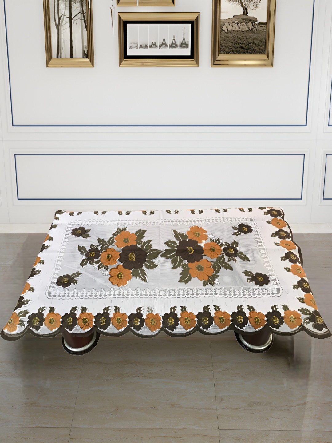 

BIGGER FISH Brown Floral self Design Cotton 4 Seater Table Cover
