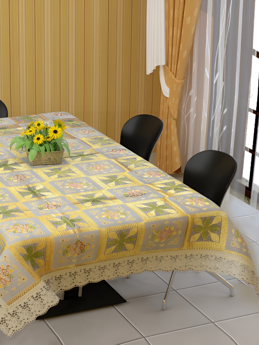 

BIGGER FISH Yellow Printed Cotton 6-Seater Table Cover, Multi
