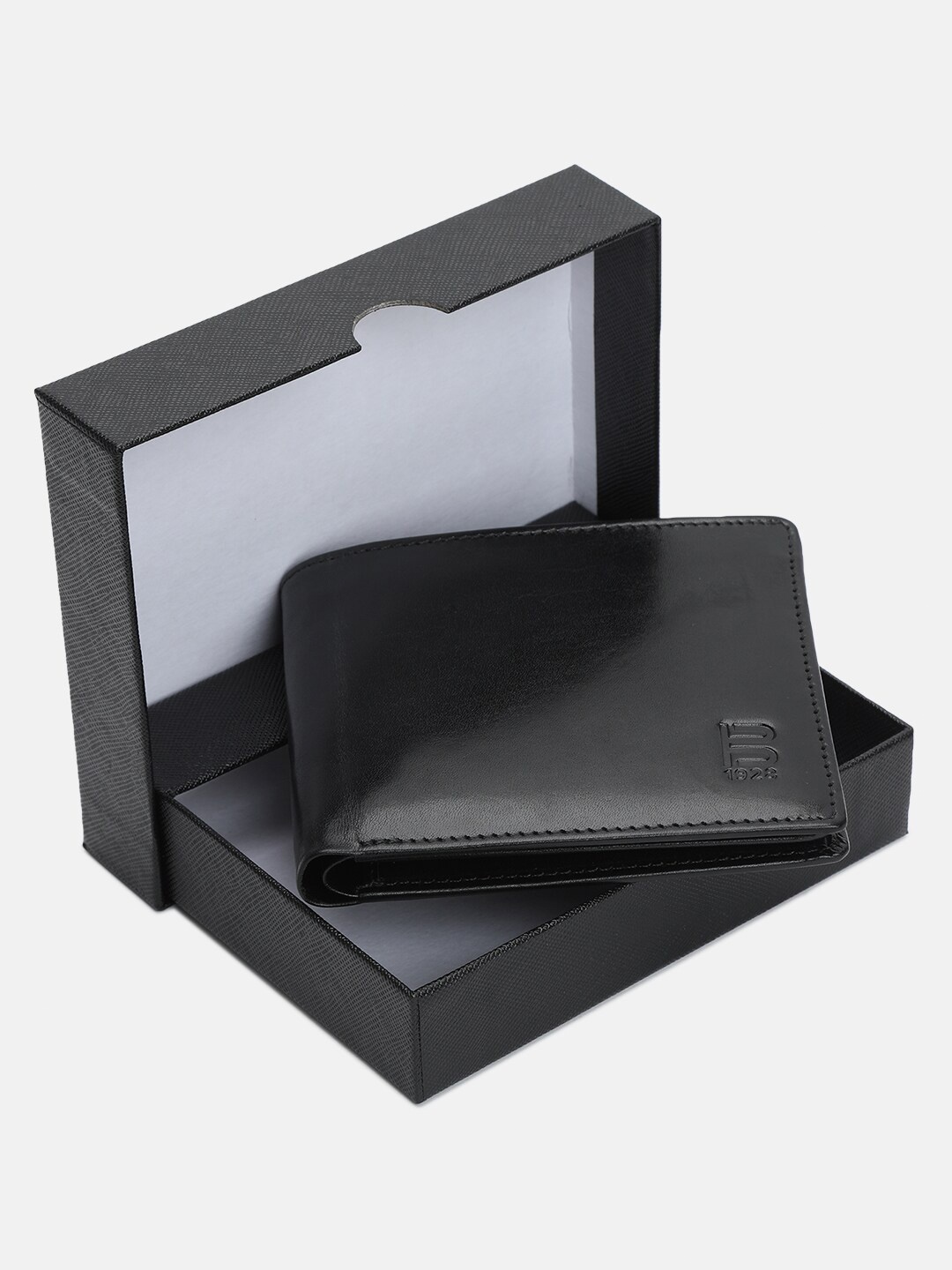 

BAGATT Capua Men Leather Two Fold Wallet, Black