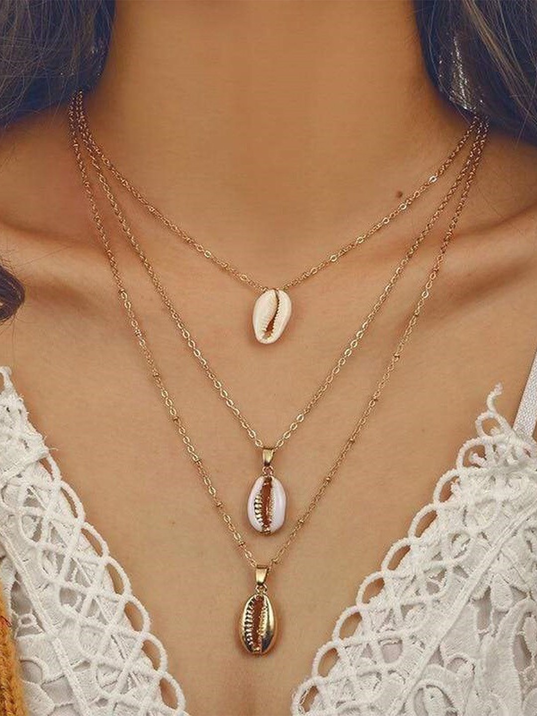 

EL REGALO Cawrie Layered Necklace, Gold