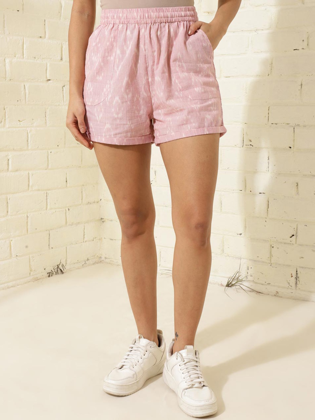 

Fabindia Women Mid-Rise Cotton Shorts, Pink