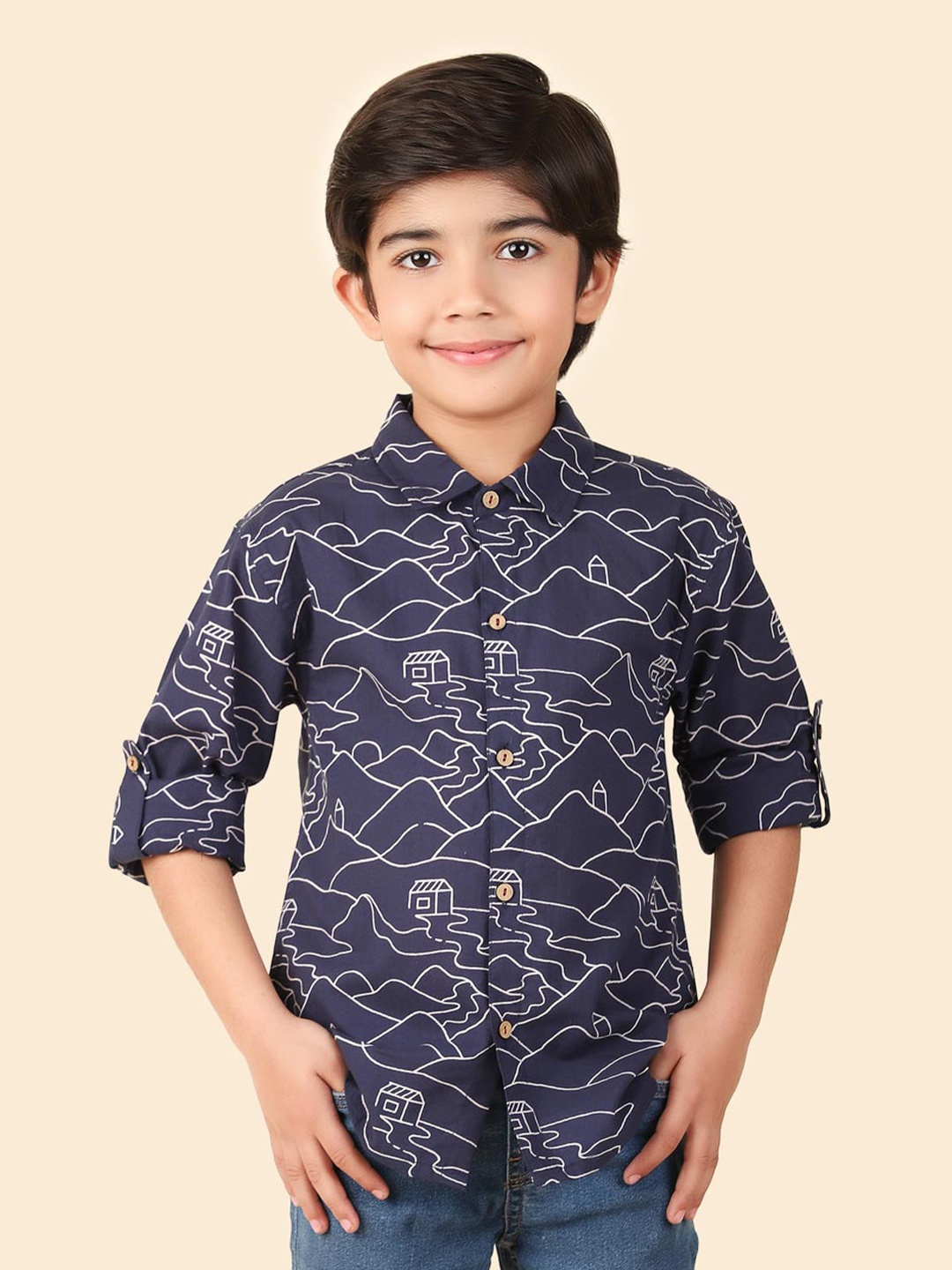 

Fabindia Boys Abstract Printed Cotton Spread Collar Curved Casual Shirt, Navy blue