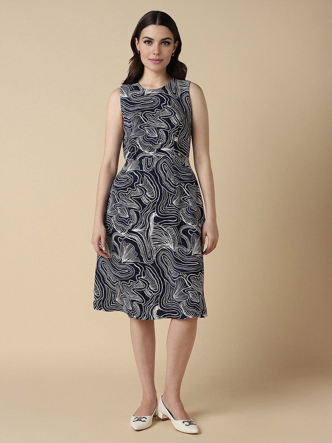 

Allen Solly Woman Abstract Printed Sleeveless A-Line Dress, Black