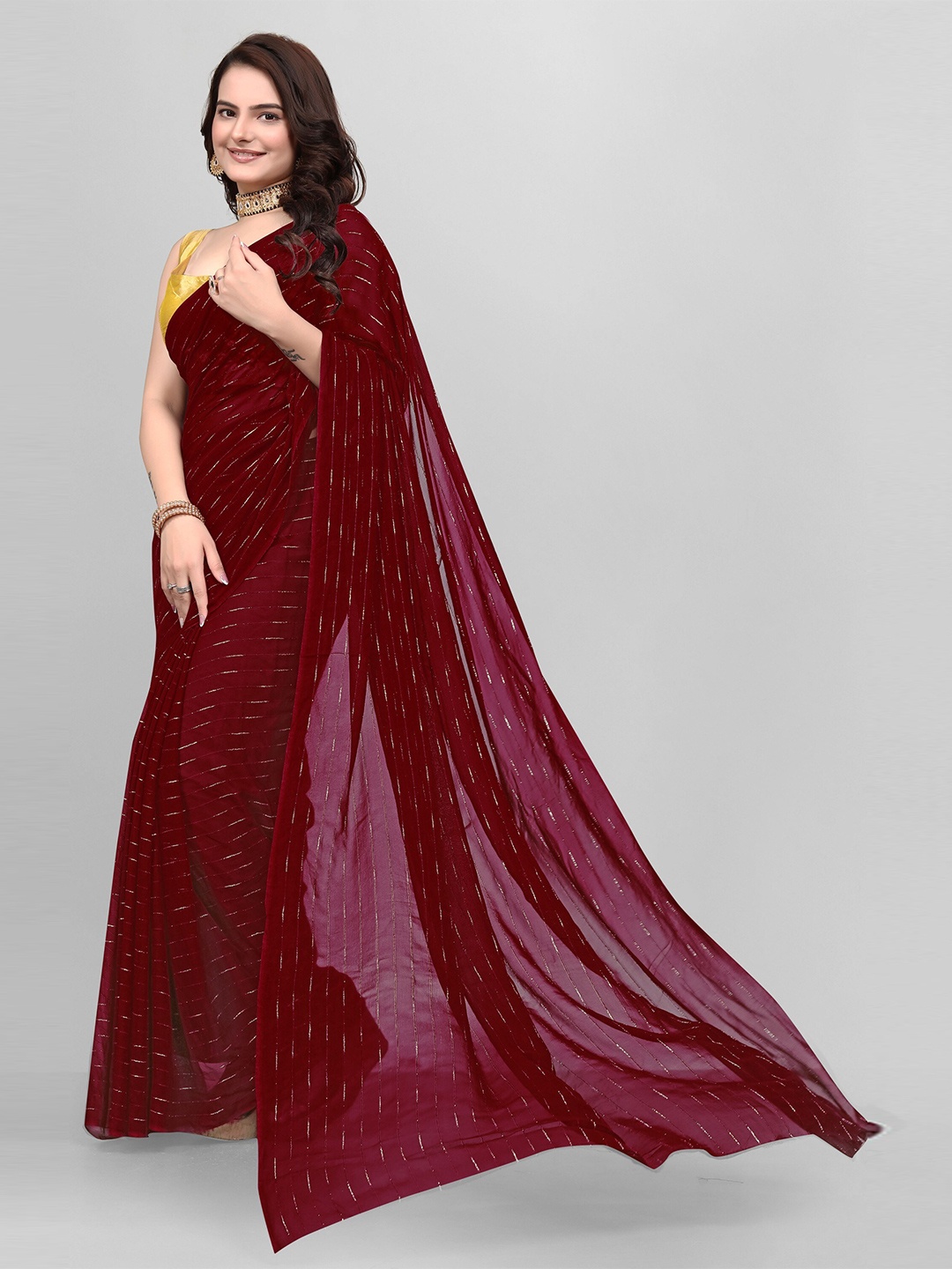 

Avojee Embellished Zari Saree, Maroon