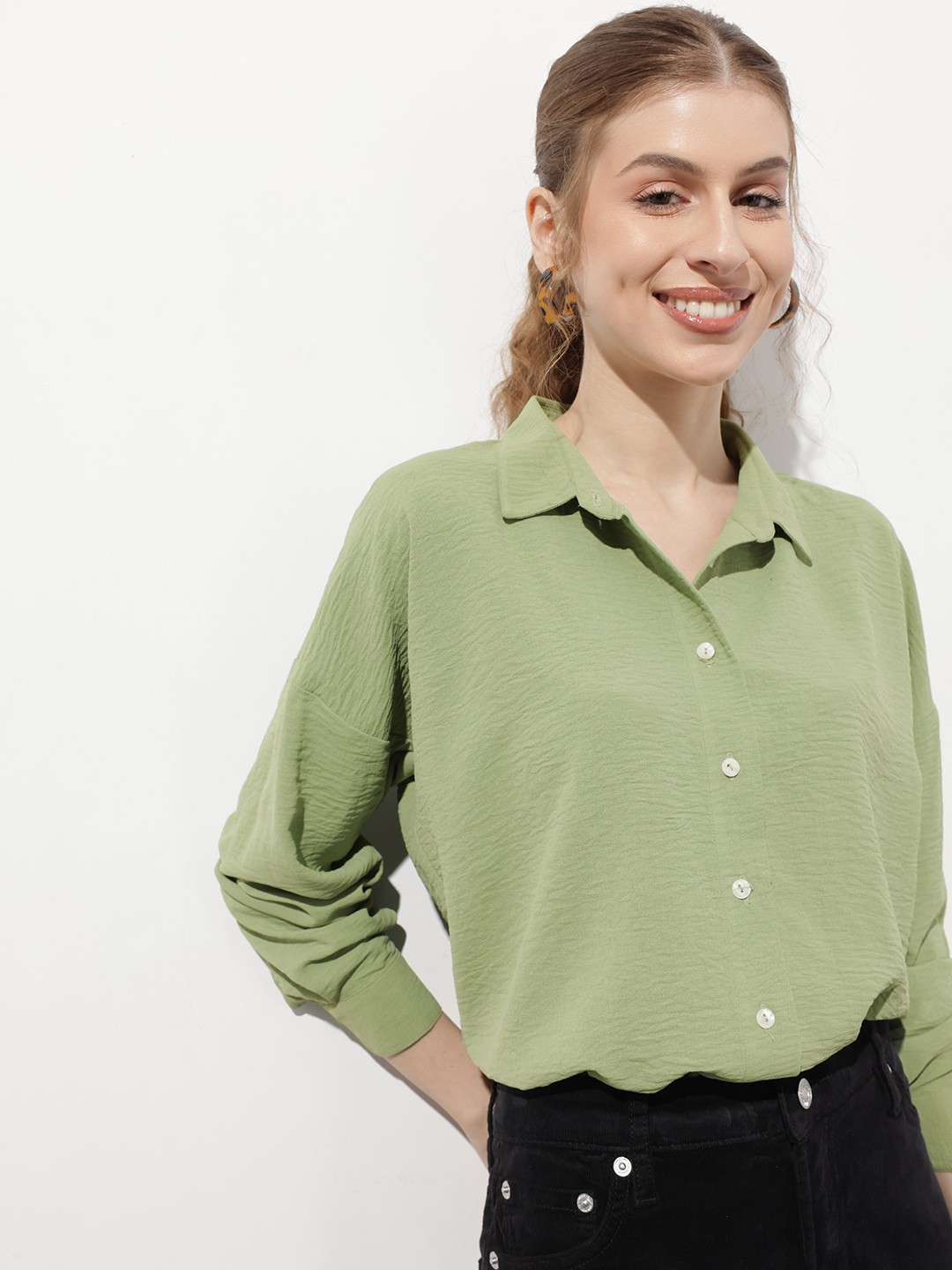 

DressBerry Crinkle Crew Drop Cuff Dream Oversize Shirt, Green