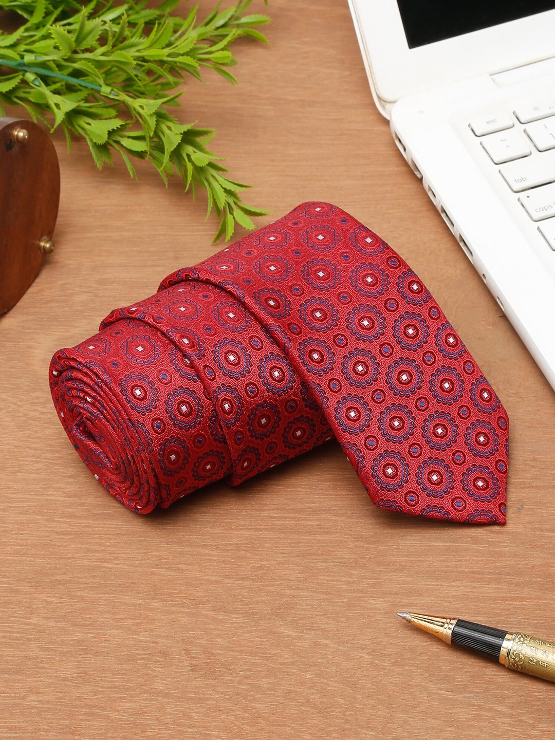 

Cantabil Men Woven Design Broad Tie, Red