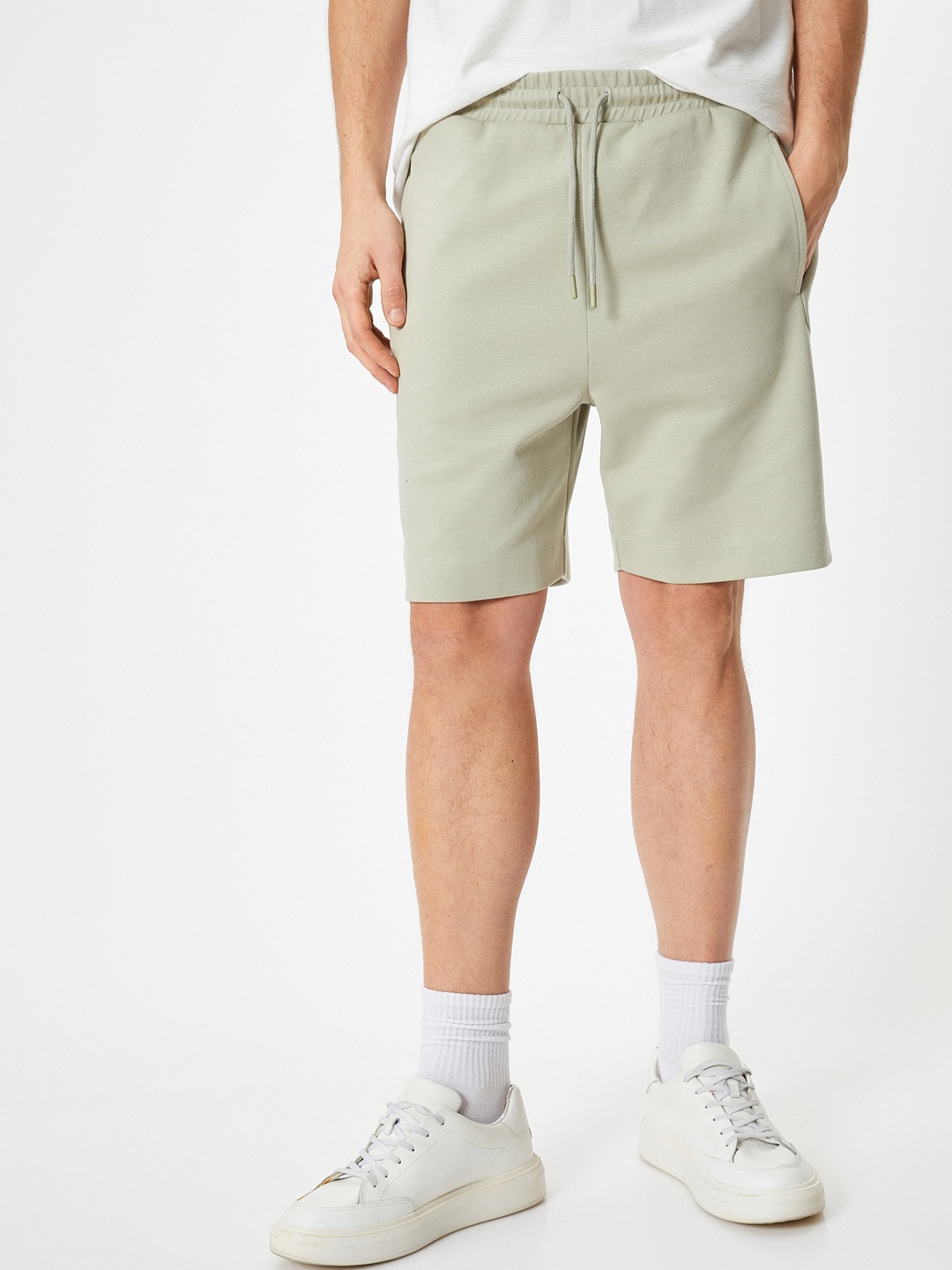 

Koton Men Mid-Rise Regular Shorts, Green