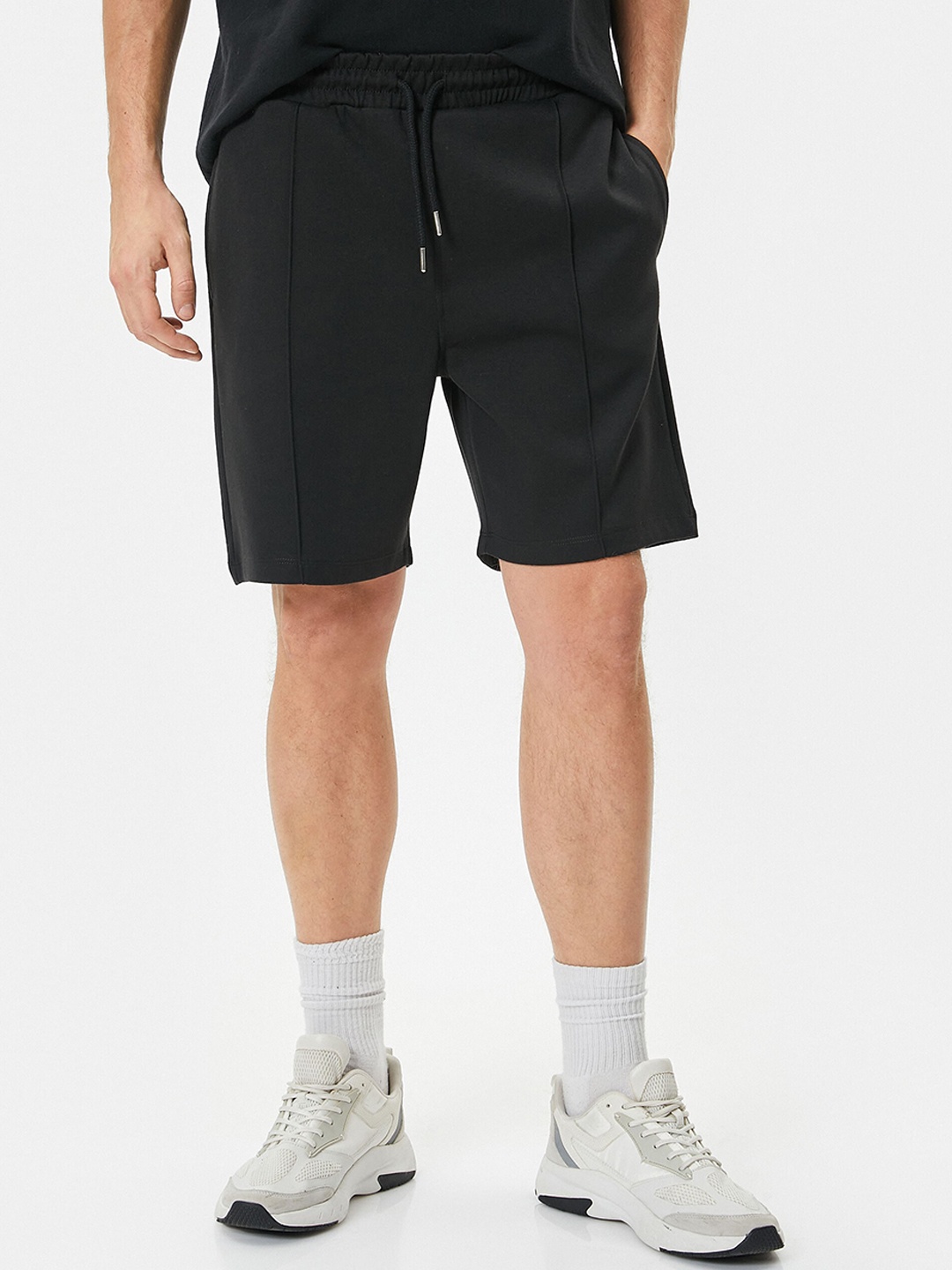 

Koton Men Mid-Rise Regular Shorts, Black