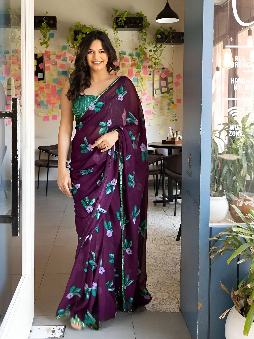

Anouk Floral Printed Sequinned Saree, Purple