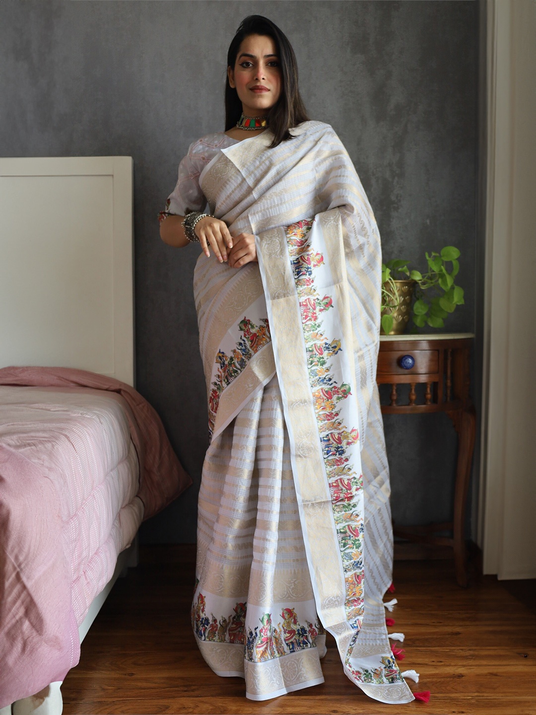 

Anouk Floral Woven Design Zari Kota Saree, Cream